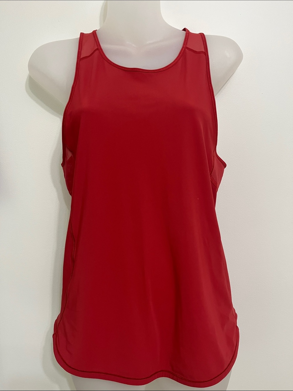 Lululemon Sculpt Tank II Red Racerback Performance Tank - Picture 2 of 8